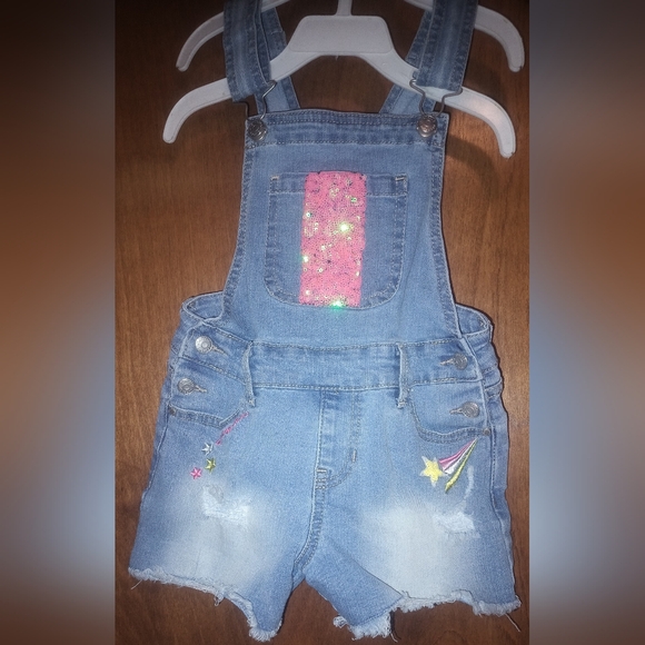 Jordache Other - BlueJeanOveralls w/Pink Details🩷